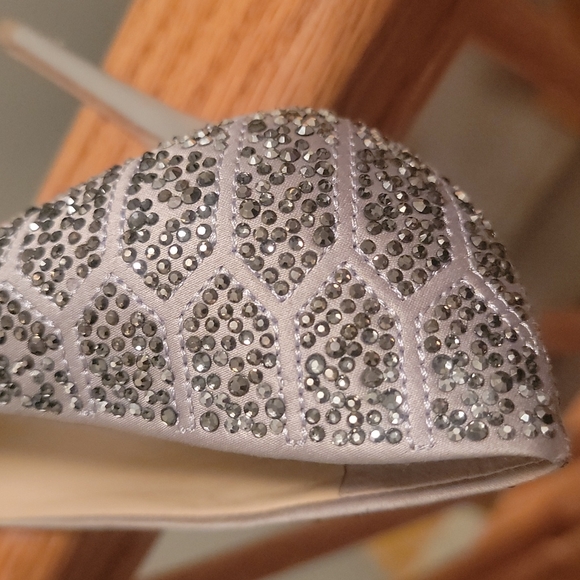 Vince Camuto Gray Pumps - Picture 4 of 9